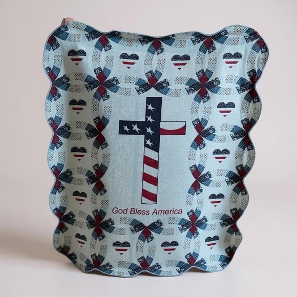 Handmade God Bless America Cross Scalloped Patriotic Quilt Farmhouse Decor - Picture 1 of 11